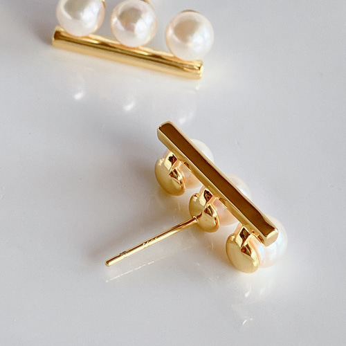 あこや真珠 3連パールピアス バーライン シンプルラインピアス