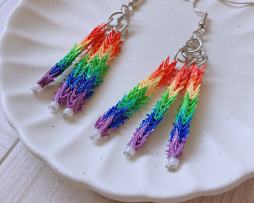 ちゃちゃ２９点～全24柄～和柄の折り鶴ピアス・イヤリング♪ハンドメイド ちゃちゃ29点～全24柄～和柄の折り鶴ピアス・イヤリング