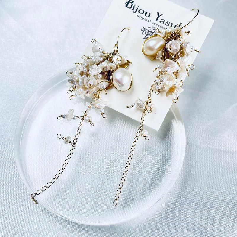 結婚式　ウェディング　ブライダルアクセサリー ゆれる ケシパール 結婚式 お呼ばれ イヤリング・ピアス 大ぶり