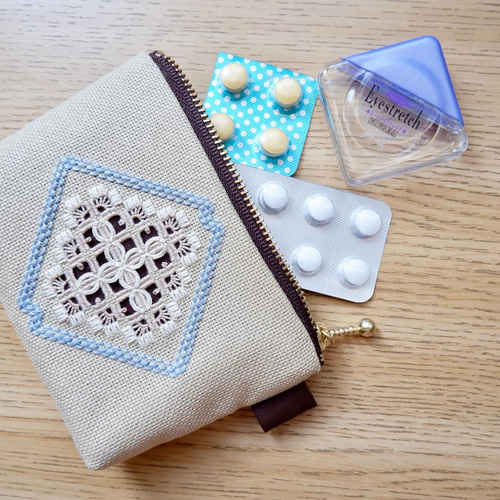 ねね…ミニミニ猫ポーチ…ユキエモン刺繍バルーン 限定色…他２点 ねね…ミニミニ猫ポーチ…ユキエモン刺繍バルーン 限定色…他2点