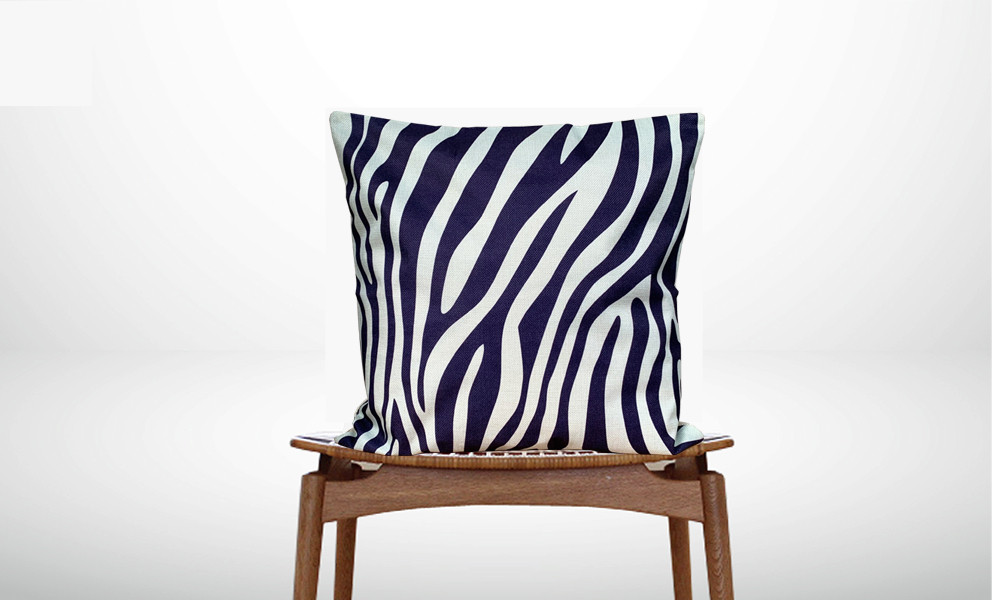 森のクッション Zebra designⅢ  -ヒノキの香り-