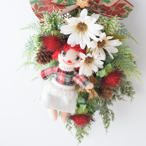 《3日以内発送》カントリードール入りホワイトマムのクリスマススワッグ《43cmボリューム  》＊Creema限定＊ 6枚目の画像