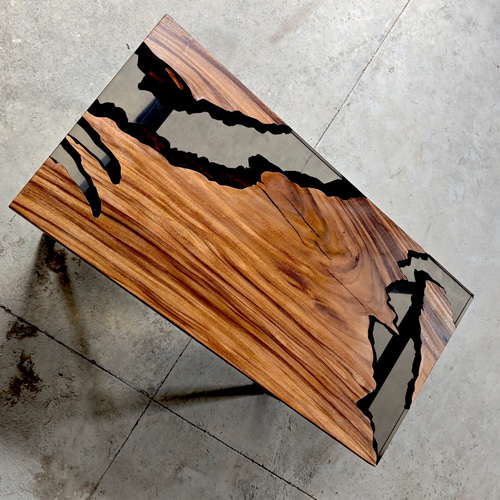 ハンドメイド 木製テーブル レジンテーブル ウッドレジン レジン作品