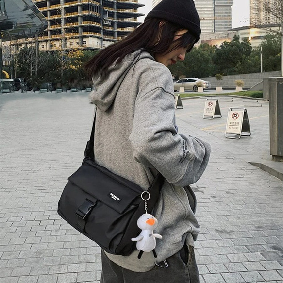 Simple Projectクロスボディバッグ 調整可能 男女兼用 黒