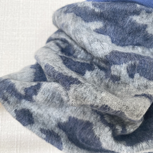 秋冬物ブルーカモフラ柄リバーシブル息がしやすいウォーキング用バフ  