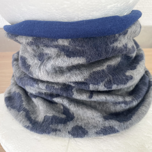 秋冬物ブルーカモフラ柄リバーシブル息がしやすいウォーキング用バフ  