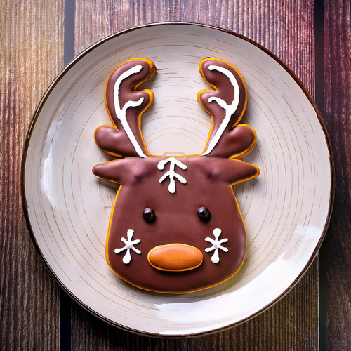 参考）メルカリ便グレビアあじさい白木トナカイ付きクリスマス