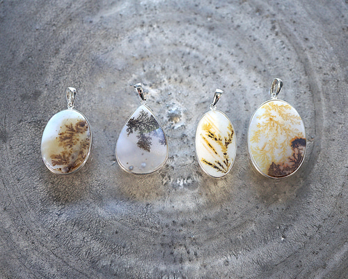 ＊＊COCO＊＊様✴︎白蝶真珠カービングネックレスTOP&デンドリックアゲート COCO＊＊様✴︎白蝶真珠カービングネックレスTOP&デンドリック