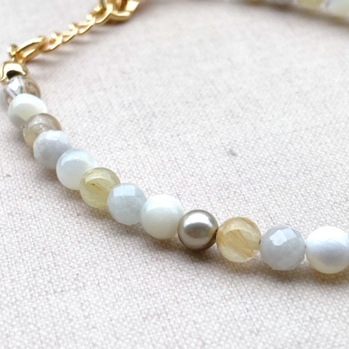 2026年ラッキーカラー】ルチルクォーツ×翡翠×マザーオブパールの天然石