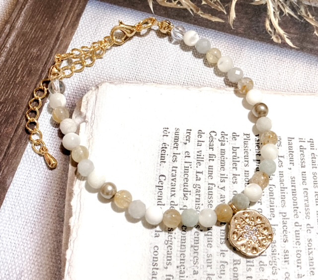 2025年ラッキーカラー】ルチルクォーツ×翡翠×マザーオブパールの