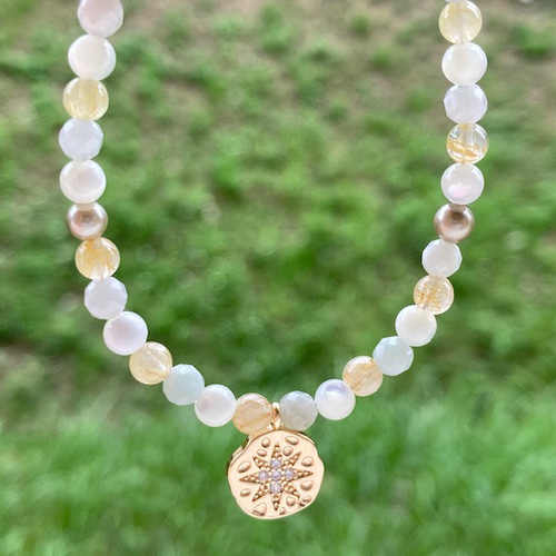 2026年ラッキーカラー】ルチルクォーツ×翡翠×マザーオブパールの天然石