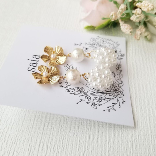 ゴールドのお花とパールの揺れるピアス イヤリング p24538