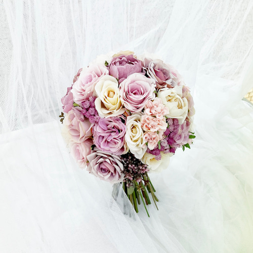 エレガント×キュートなラウンドブーケ