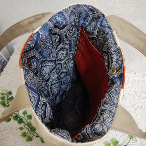 正絹帯リメイク☆パッチワーク☆縦型ショルダーバッグ☆ハンドメイド  