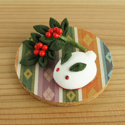 つまみ細工 ちりめん 雪うさぎ ウサギ 南天 ナンテン 台座付き 冬