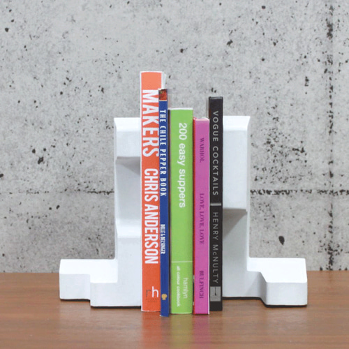 ブックエンド コンパイルブックエンドの通販 | 家具・インテリア通販 MAARKET マーケット