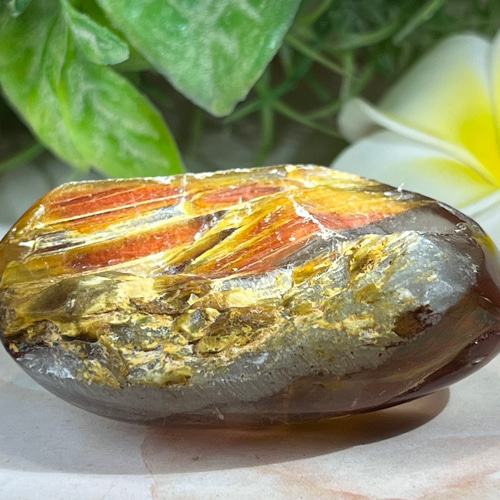 天地創造✨ アンフィボールインクォーツ タンブル 原石 ポリッシュ