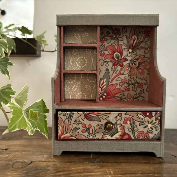 カルトナージュ】ミニチュア食器棚 その他インテリア雑貨 『cocon's