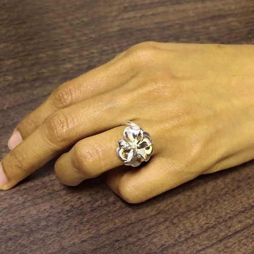 ハワイアンジュエリー BIGハイビスカスRING SILVER925 指輪・リング La