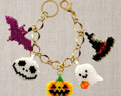 Chucky ☆ʕ•ᴥ•ʔ様のオーダー品です バッグチャーム4点 ハンドメイド