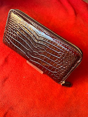 クロコダイル 長財布 メンズ レディース タークブラウン 本革 ワニ皮 腹革 ゴールドファスナー こだわりの逸品