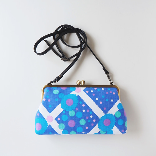 □ヴィンテージファブリックのスマホショルダーポシェット・ドロップ  