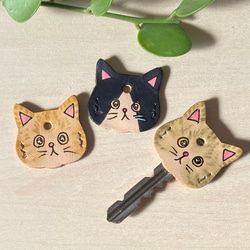 うちの子オーダー】手描き猫のヌメ革キーカバー｜そっくり制作します