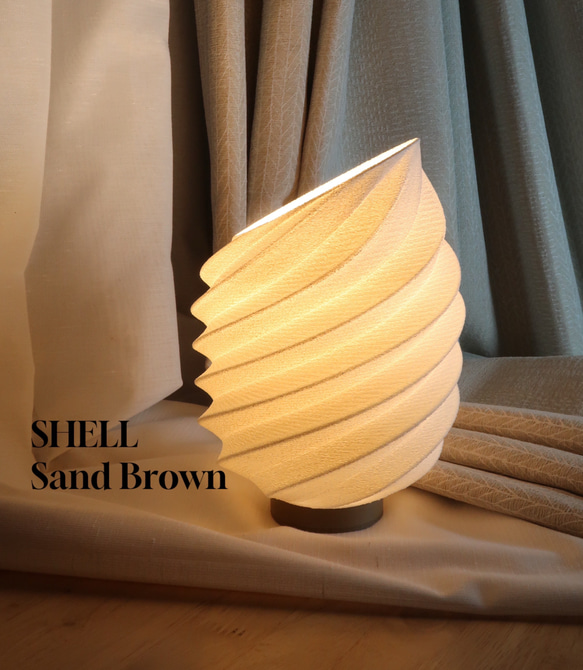 テーブルランプ / 照明ギフト / 3dプリント製照明 / Table Lamp SHELL 4枚目の画像