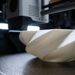 テーブルランプ / 照明ギフト / 3dプリント製照明 / Table Lamp SHELL 8枚目の画像