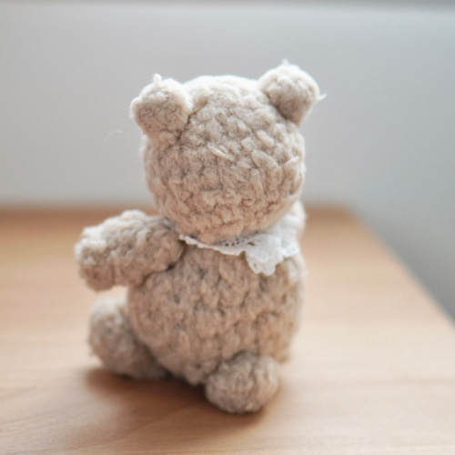 ブロンズのふわふわくまさん　あみぐるみ ブロンズのふわふわくまさん あみぐるみ