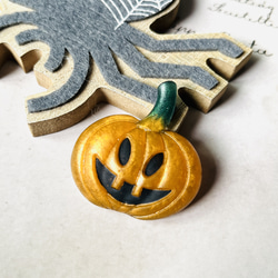 ジャックオーランタン　かぼちゃの帯留め　秋　紅葉の季節　ハロウィン　ブローチに変更可能 2枚目の画像