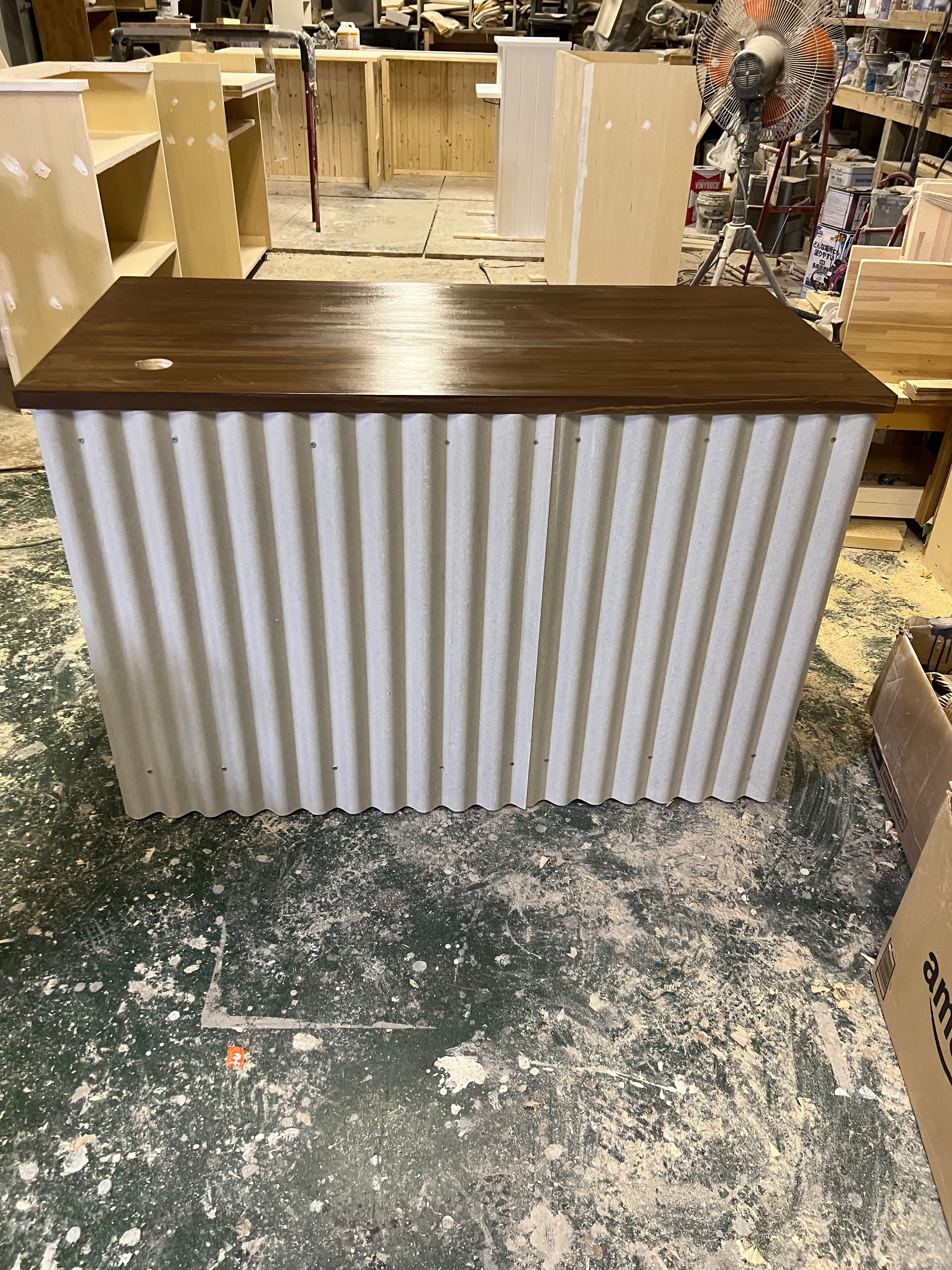 スレートカウンター　受付カウンター　レジカウンター