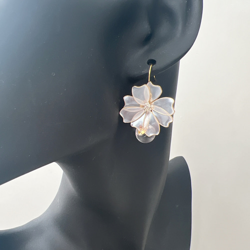 コスモス ピアス/イヤリング レッド ピンク パール ディップアート