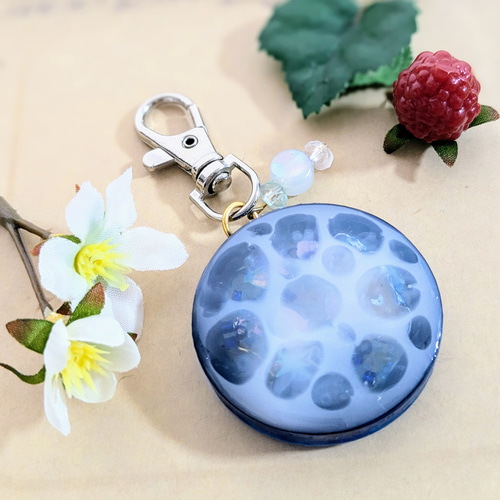 fairy様〜 レジンキーホルダー 【海機関車】 fairy様〜 レジン