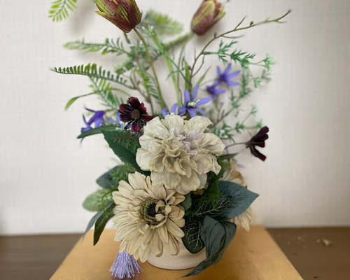 お供え花、仏花、造花、ダリア、アネモネアレンジ 仏花10年以上飾れるお供えの花アレンジ ダリア 送料無料Mサイズ