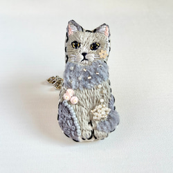 しっぽふわふわ ラグドール ブローチ ネコ 刺繍 ネコの日