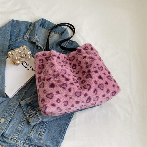 柔らかい、パフィー、フワフワ、ぬいぐるみ、ファジー 1個 ピンクの