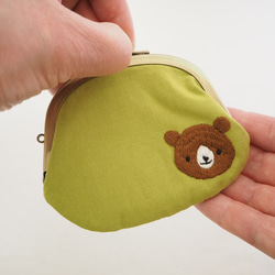 手刺繍くまのぺたんこがまぐちコインケース≪b-2≫ 4枚目の画像