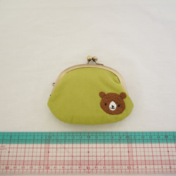 手刺繍くまのぺたんこがまぐちコインケース≪b-2≫ 2枚目の画像