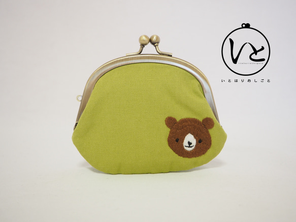 手刺繍くまのぺたんこがまぐちコインケース≪b-2≫ 1枚目の画像