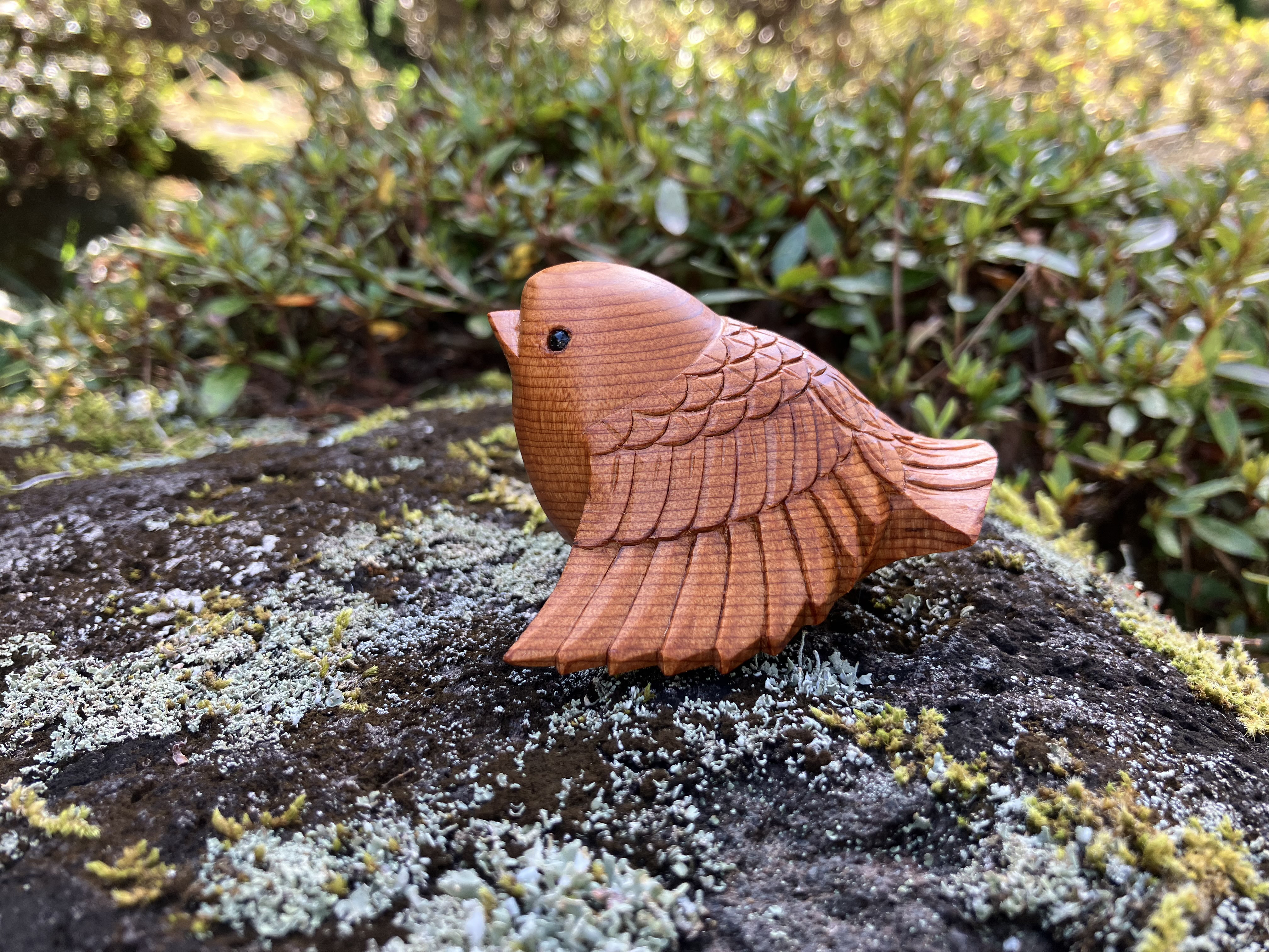福来雀夢小筥　和紙貼彩色　小物工芸品 木箱付き　美品　創作人形　和風インテリア 木箱付き　美品　創作人形　和風インテリア 福来雀夢小筥　和紙貼彩色　小物工芸品