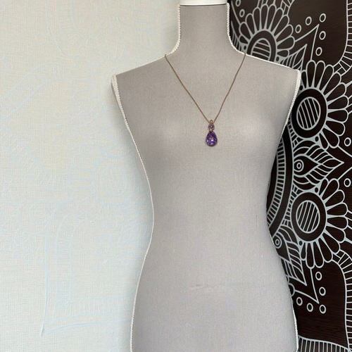 紫彩』チャロアイトとピンクスーパーセブンアメジストのマクラメ