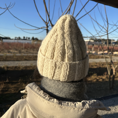 極太アルパカ毛糸の三角ニット帽 オートミール ニット帽・ビーニー