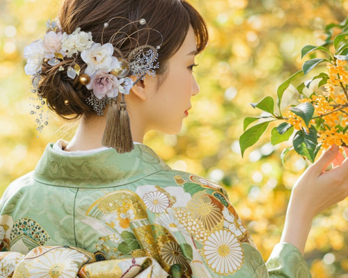 ホワイトベージュ×小枝 No.WK80 髪飾り 成人式 卒業式 結婚式