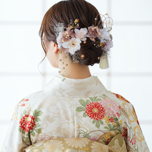白×金 紫陽花と水引の髪飾り No.GW02 成人式 卒業式 結婚式 成人 白×金 紫陽花と水引の髪飾り No.GW02 成人式 卒業式 結婚式 成人