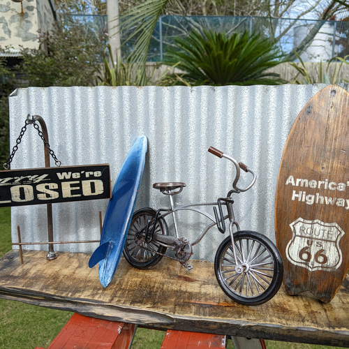 カリフォルニアスタイルの家 ビーチクルーザー オープン&クローズド