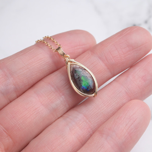 カンテラオパール ペンダントトップ ワイヤーラッピング ネックレス