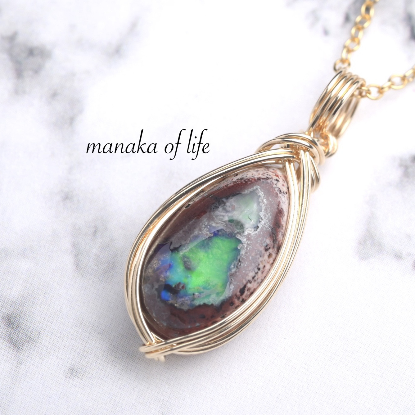 カンテラオパール ペンダントトップ ワイヤーラッピング ネックレス 14kgf 天然石 送料無料でお届けします