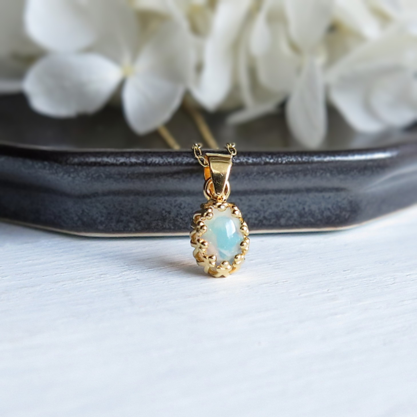 10月誕生石【オパール】クラウン＊プチネックレス 4,160円