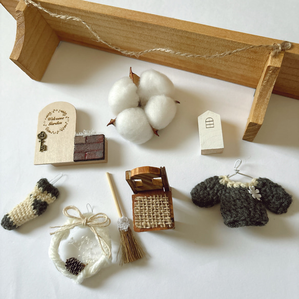 ナチュラル小物の壁掛けシェルフ 7枚目の画像